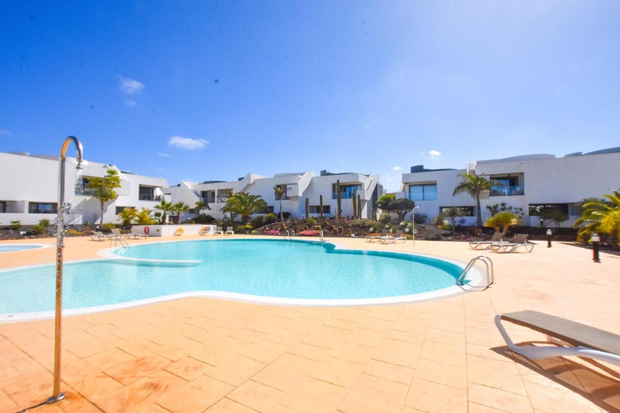 Book Jet - Costa Dream Apartment La Oliva Exteriör bild