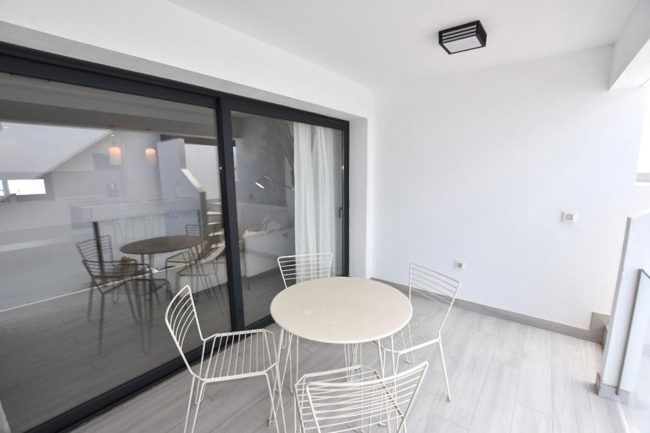 Book Jet - Costa Dream Apartment La Oliva Exteriör bild